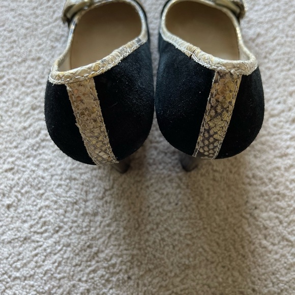 Michael MK snake skin buckle suede 3.5” heels - Picture 3 of 6